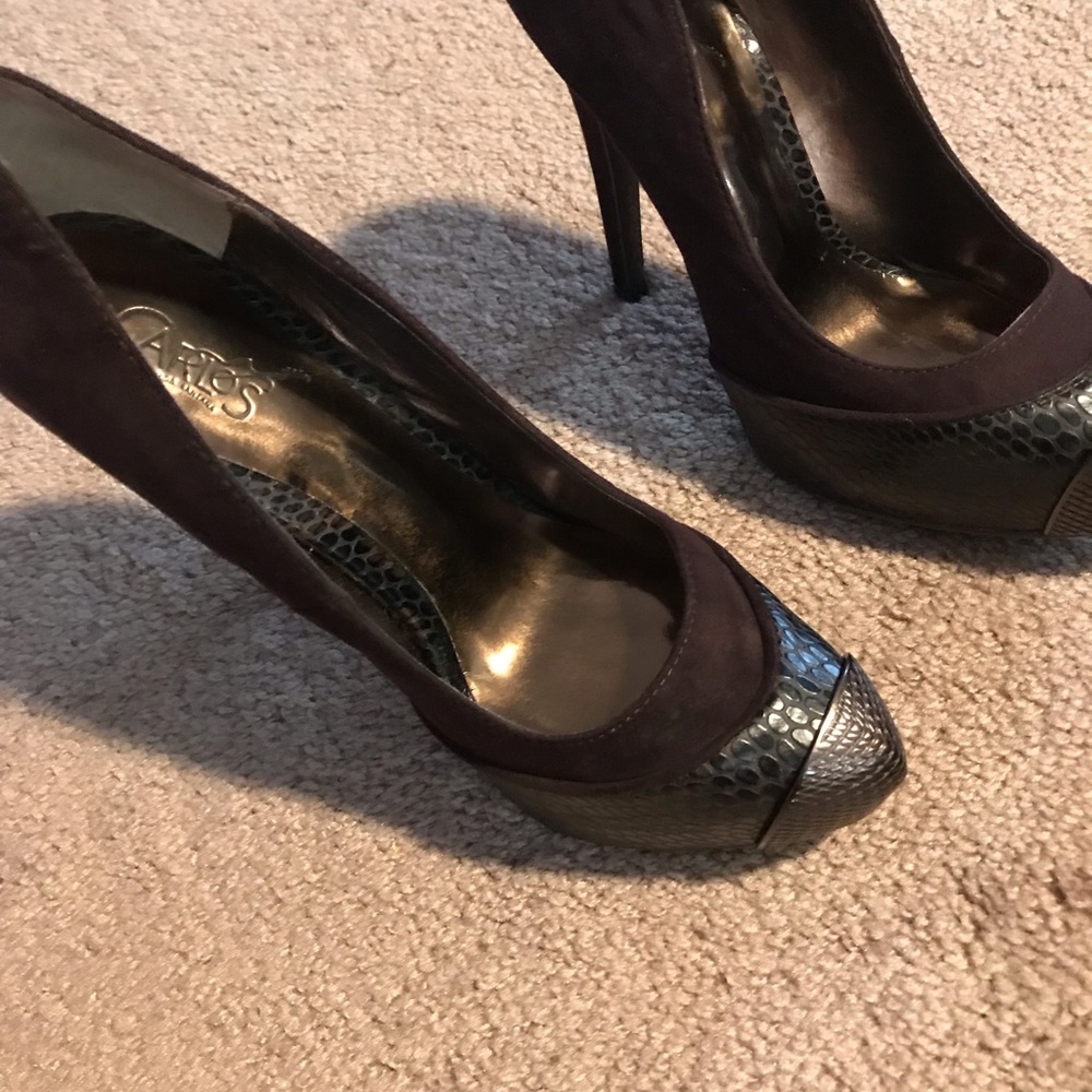 Carlos high heel shoes 3*